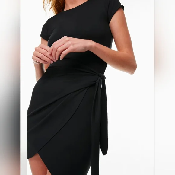 Aritzia Wilfred Lune Dress - Picture 2 of 6